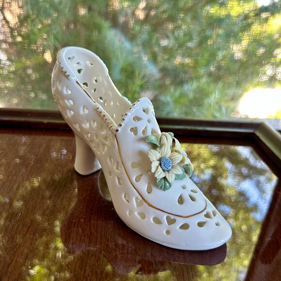 Vintage Porcelain Lattice Shoe with Applied Flowers – 8” Decorative Figurine - Picture 1 of 12